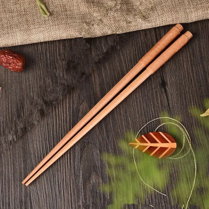 🥢 Baguettes japonaises artisanales en bois de châtaignier naturel